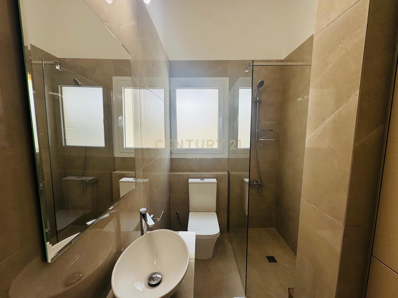 110m2 Oficina en Limassol, Chipre No. 57517