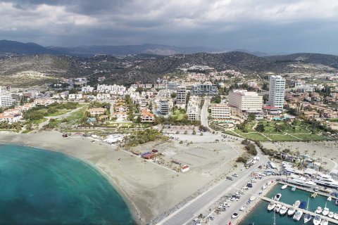 3 bedrooms Apartment in Parekklisia, Limassol, Cyprus No. 23914
