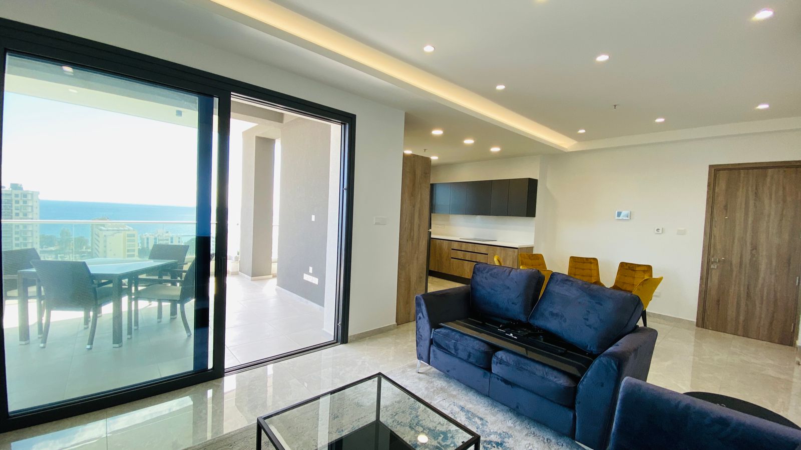 3 bedrooms Apartment in Limassol, Cyprus No. 57479