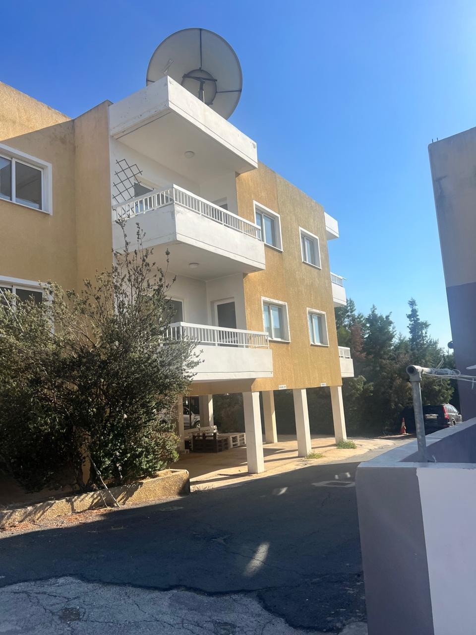 15 bedrooms Apartment in Chloraka, Paphos, Cyprus No. 57488