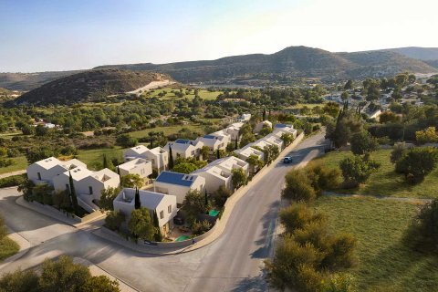 3 bedrooms Villa in Palodeia, Limassol, Cyprus No. 23787