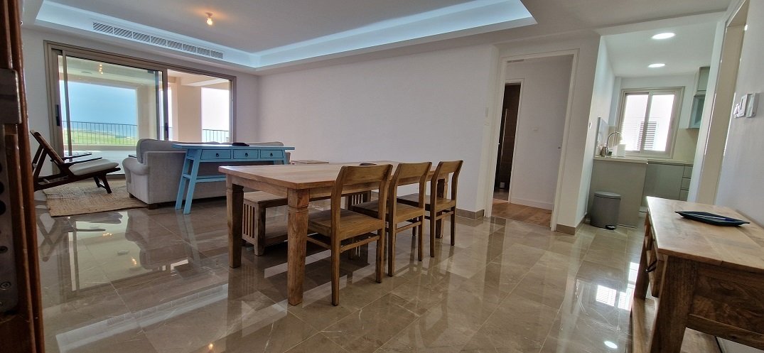 3 bedrooms Apartment in Paphos, Cyprus No. 30724