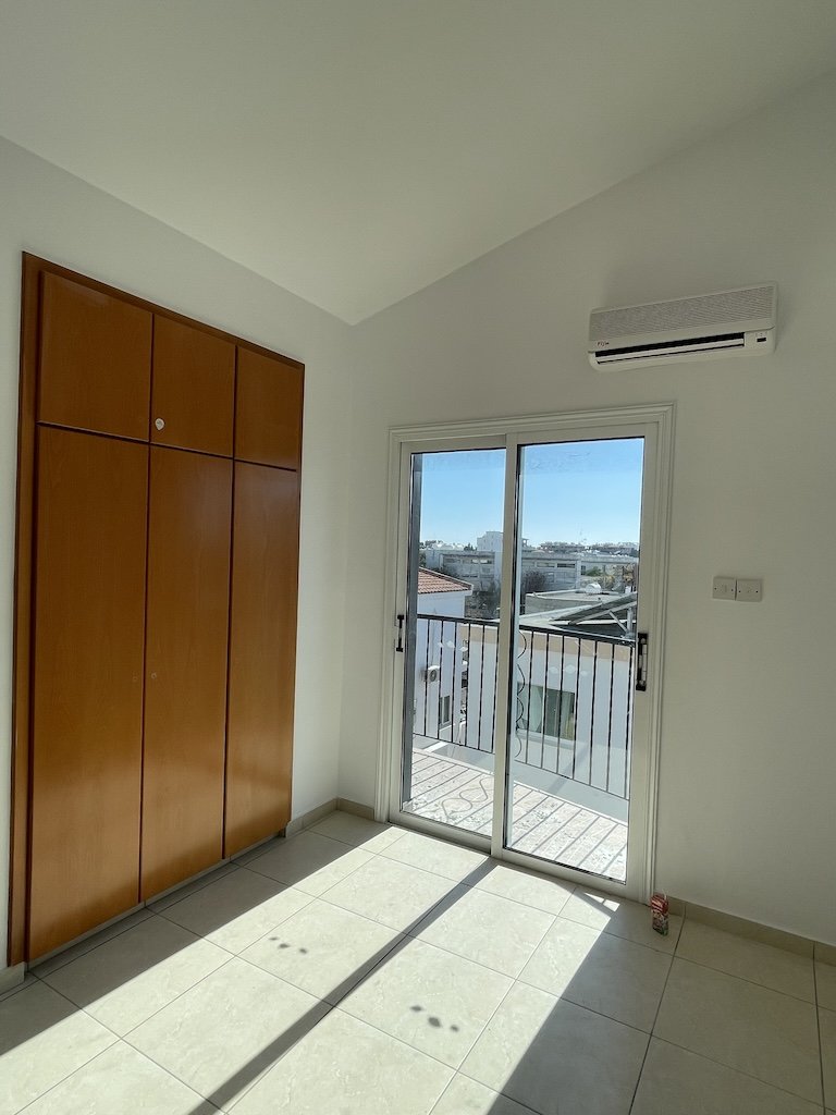 2 bedrooms Townhouse in Paphos, Cyprus No. 57438