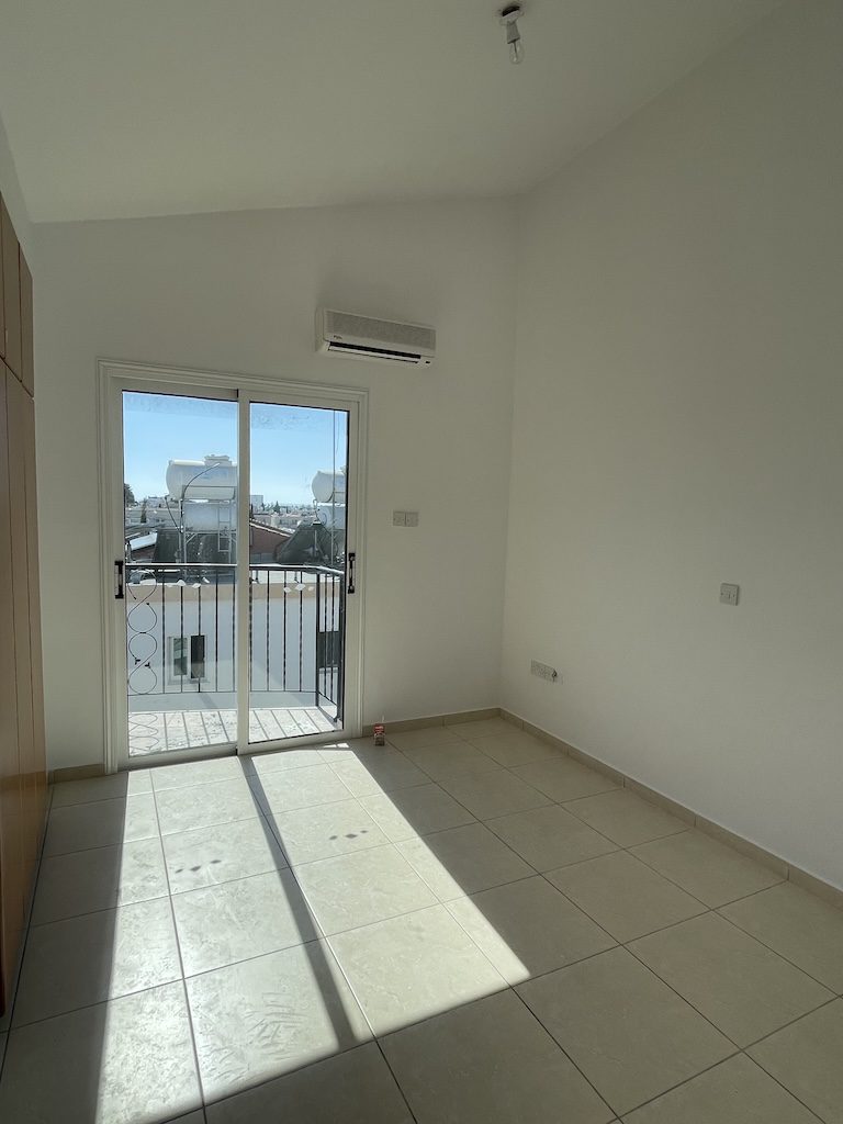 2 bedrooms Townhouse in Paphos, Cyprus No. 57438