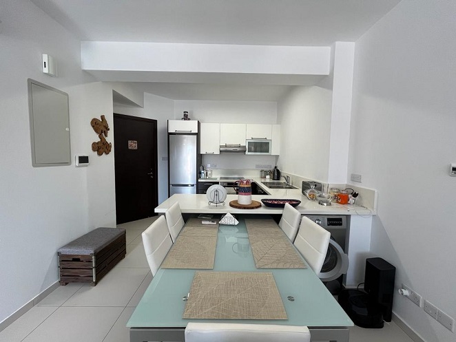 3 dormitorios Apartamento en Paphos, Chipre No. 57455