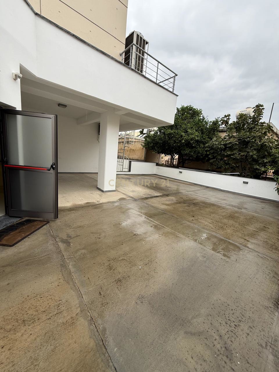 326m2 Oficina en Mesa Geitonia, Limassol, Chipre No. 53426