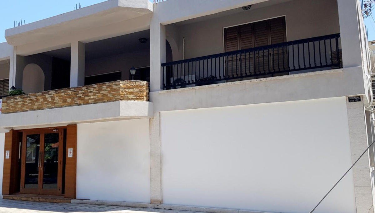1250m2 Commercial property in Nicosia, Cyprus No. 38443