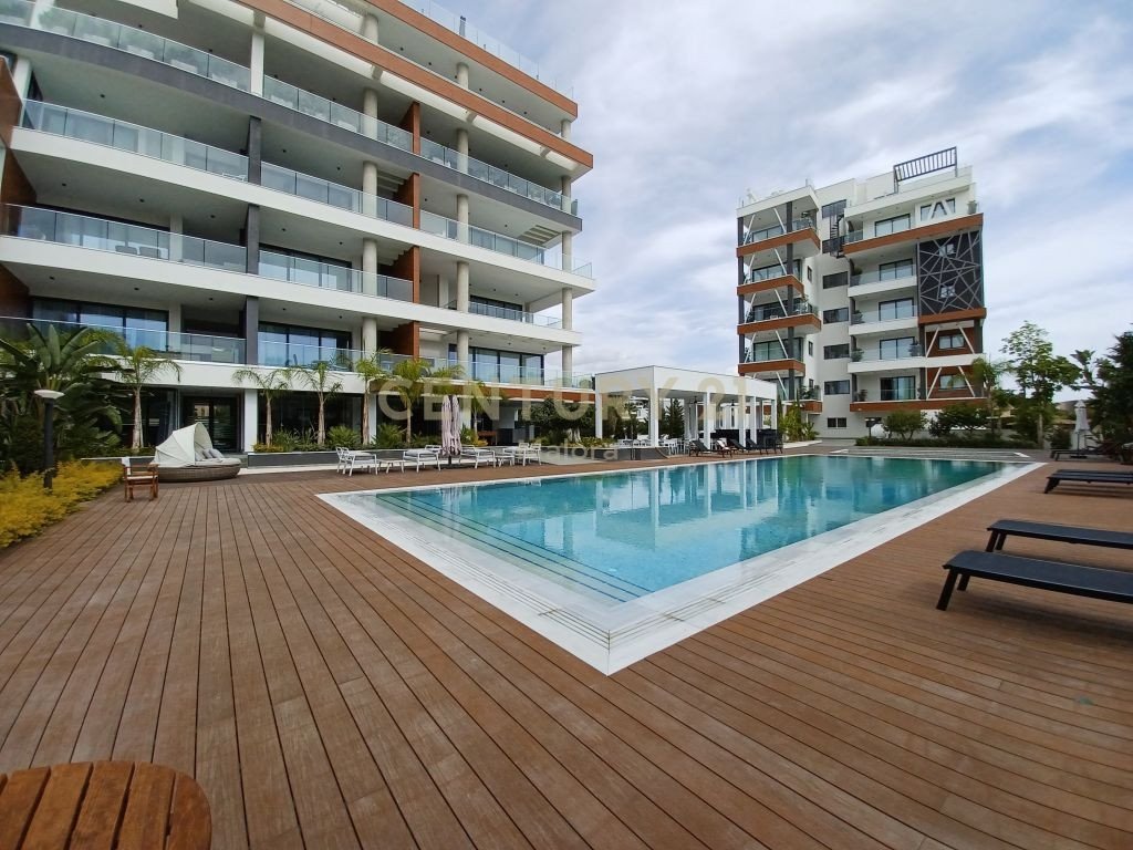 1 bedroom Apartment in Germasogeia, Limassol, Cyprus No. 29832