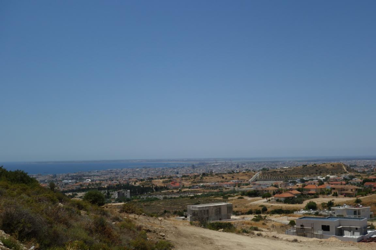 4 bedrooms Villa in Limassol, Cyprus No. 38454
