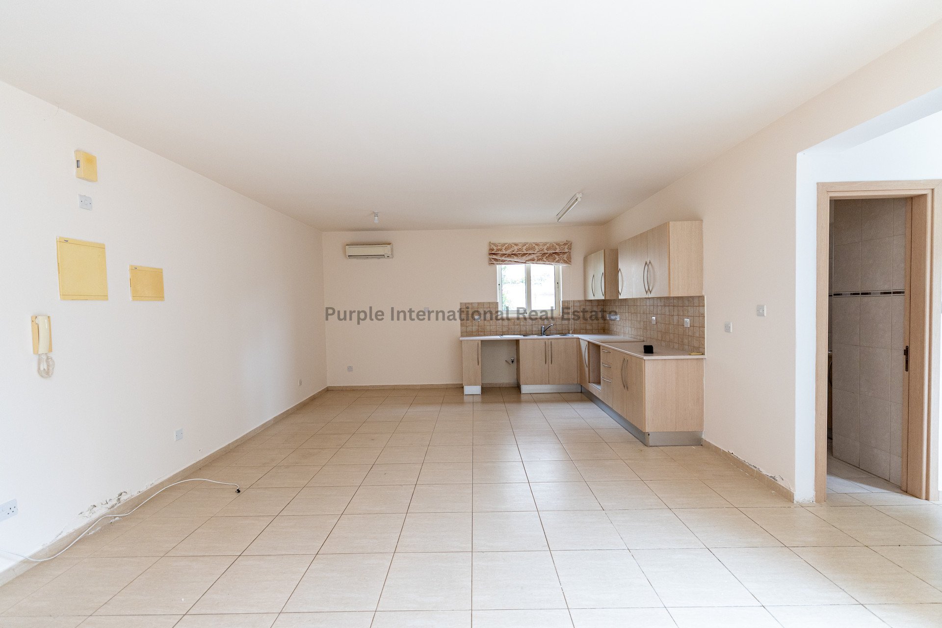 3 bedrooms Apartment in Oroklini, Larnaka, Cyprus No. 51929