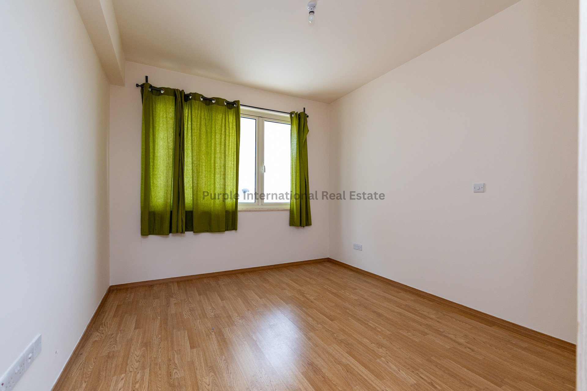 3 bedrooms Apartment in Oroklini, Larnaka, Cyprus No. 51929