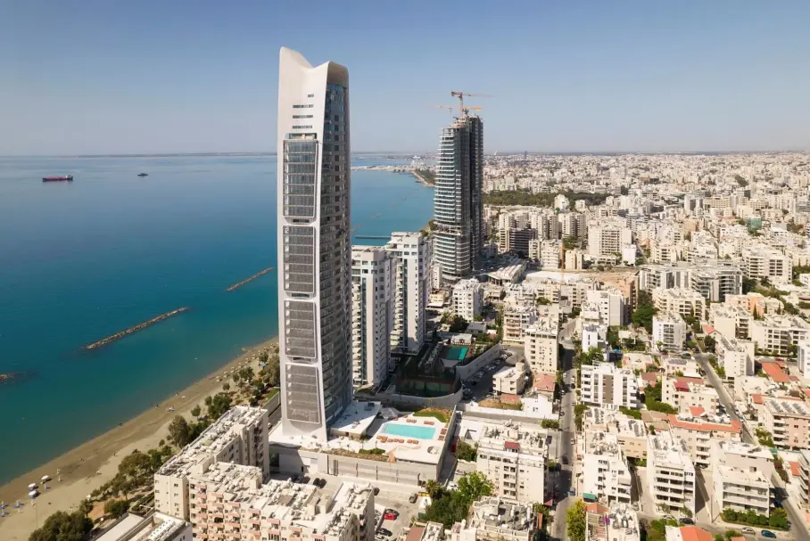 3 dormitorios Apartamento en Limassol, Chipre No. 27592