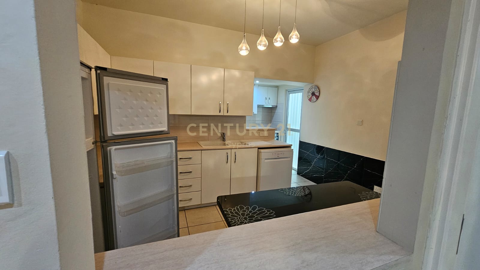 3 chambres Appartement à Germasogeia, Limassol, Chypre No. 53586