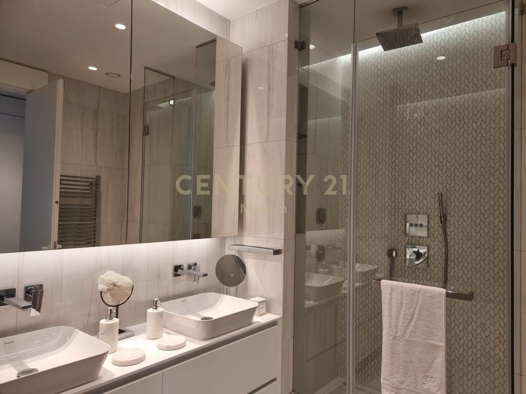 2 chambres Appartement à Germasogeia, Limassol, Chypre No. 56234