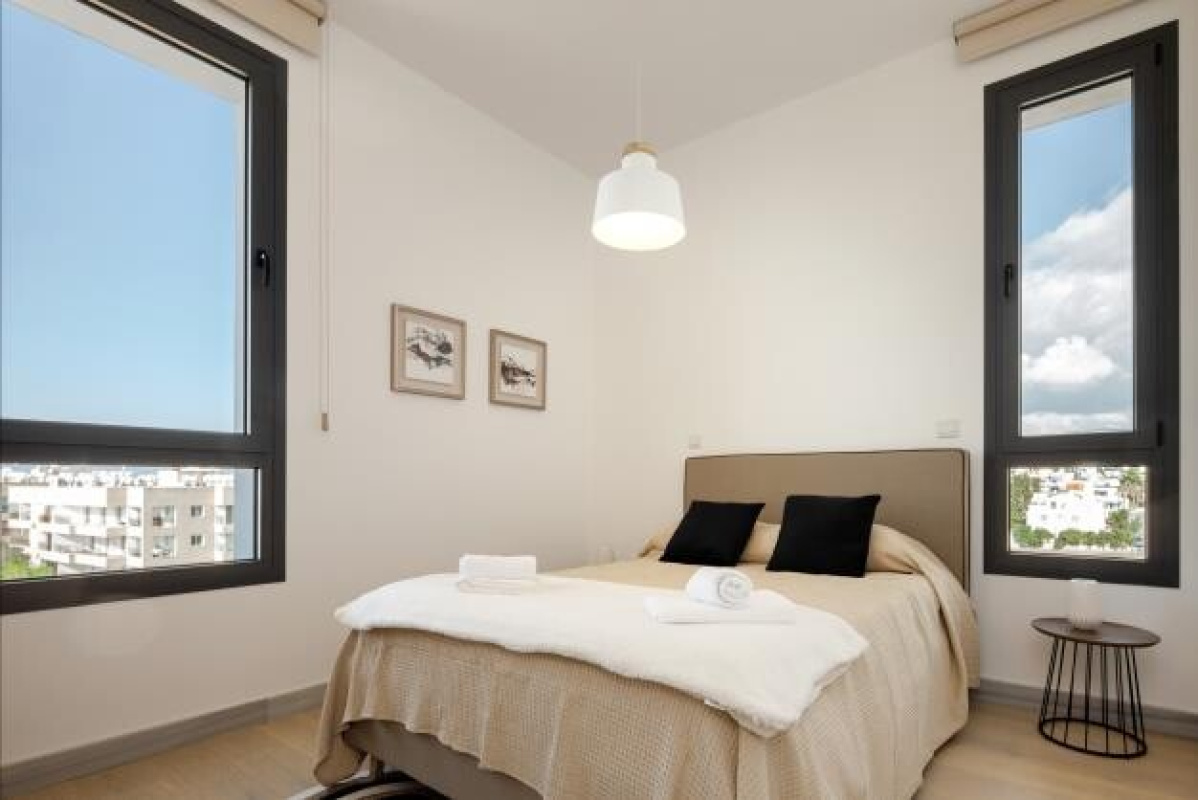 4 pièces Appartement à Paphos, Chypre No. 39008
