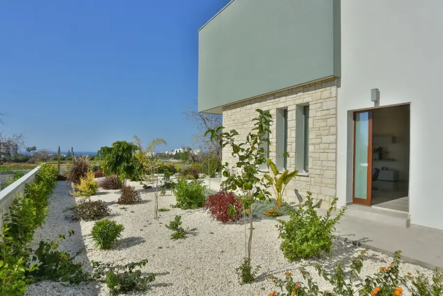 3 bedrooms Villa in Chloraka, Paphos, Cyprus No. 4948