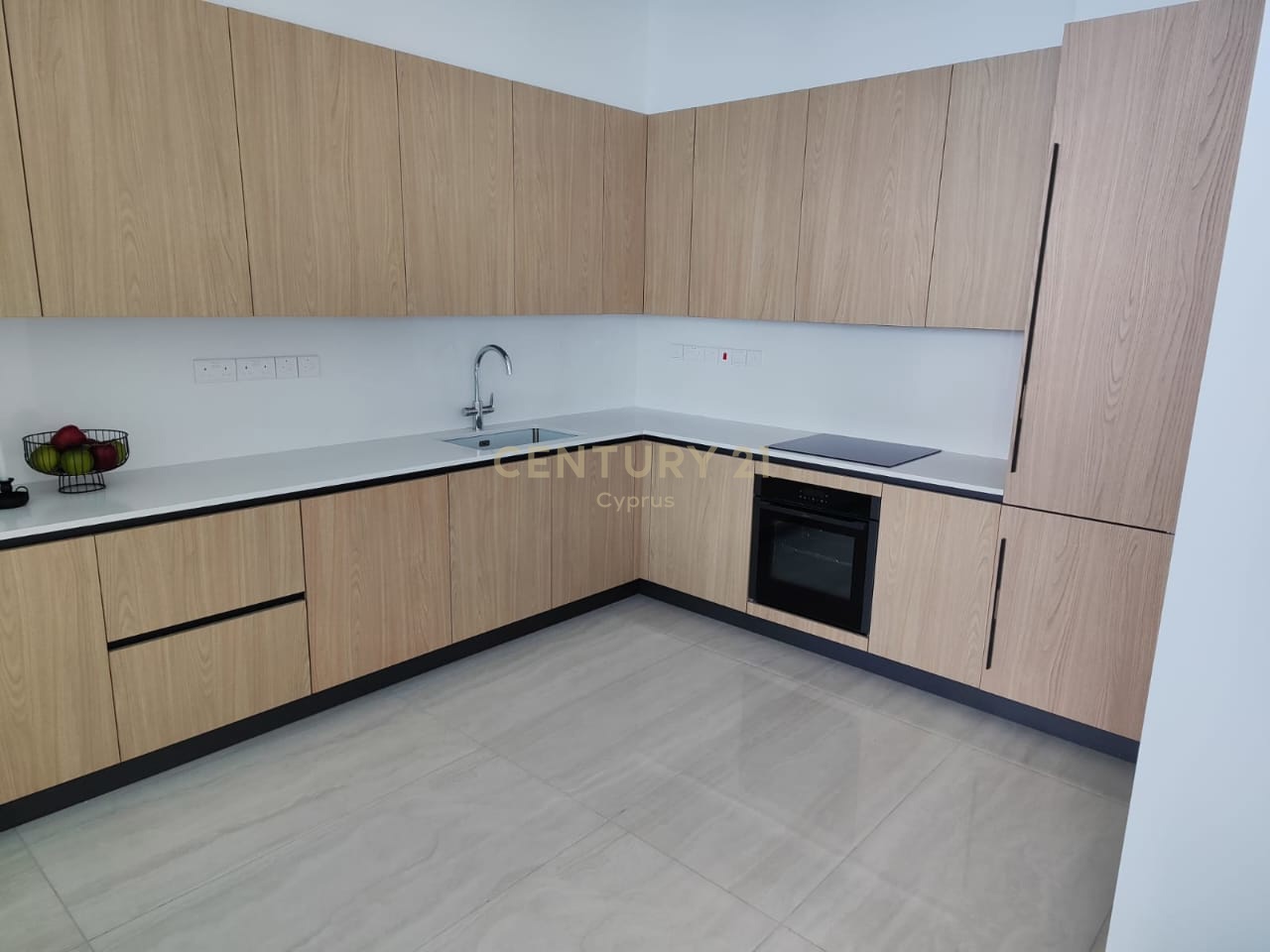 3 dormitorios Apartamento en Germasogeia, Limassol, Chipre No. 58264