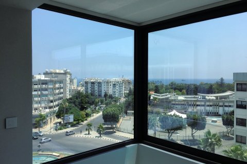 3 bedrooms Apartment in Neapolis, Limassol, Cyprus No. 8064