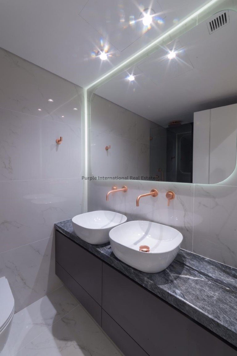 3 bedrooms Apartment in Neapolis, Limassol, Cyprus No. 8064