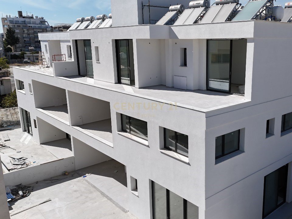 2 bedrooms Apartment in Limassol, Cyprus No. 56029