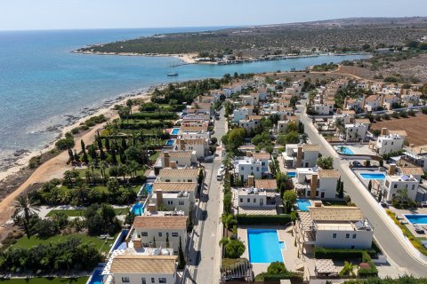 5 bedrooms Villa in Ayia Napa, Ammochostos, Cyprus No. 53020