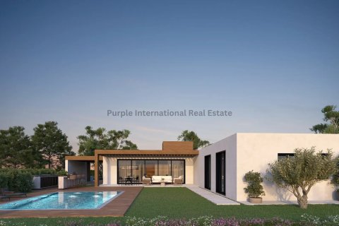 4 bedrooms Bungalow in Pervolia, Larnaka, Cyprus No. 52121