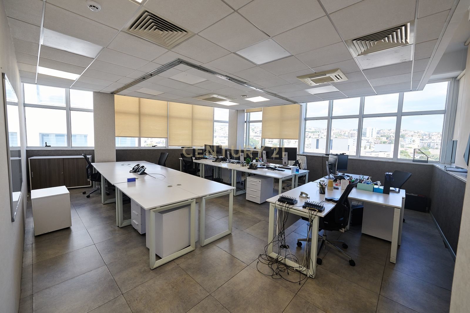 1710m2 Bureau à Limassol, Chypre No. 55566