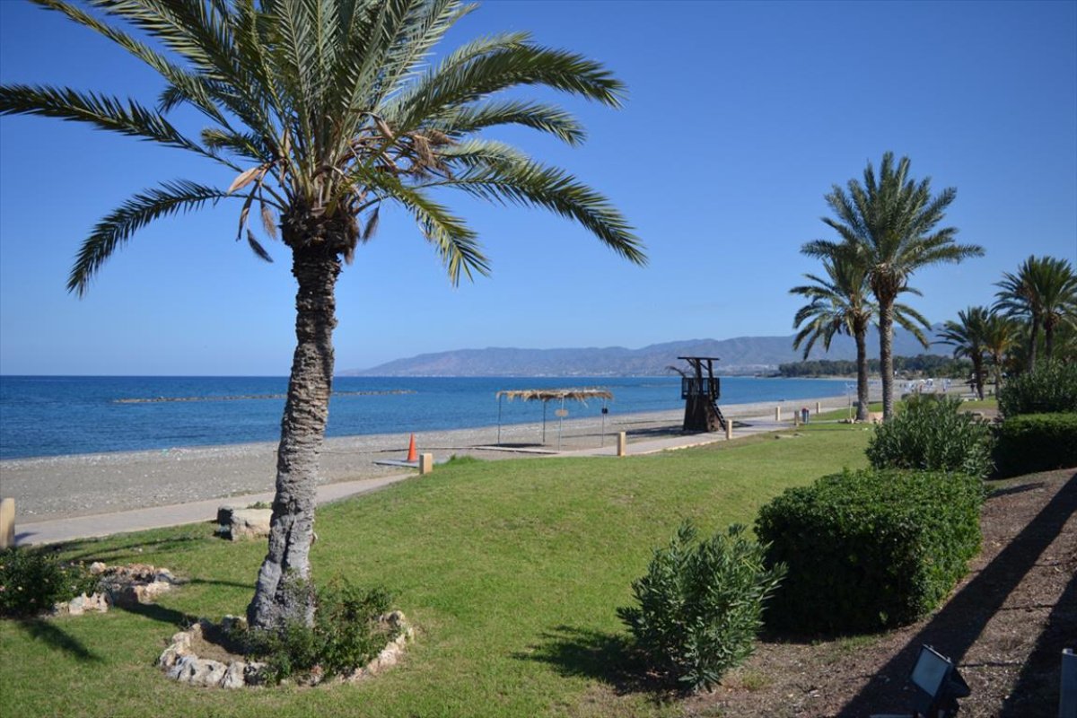 5 bedrooms Villa in Paphos, Cyprus No. 38614