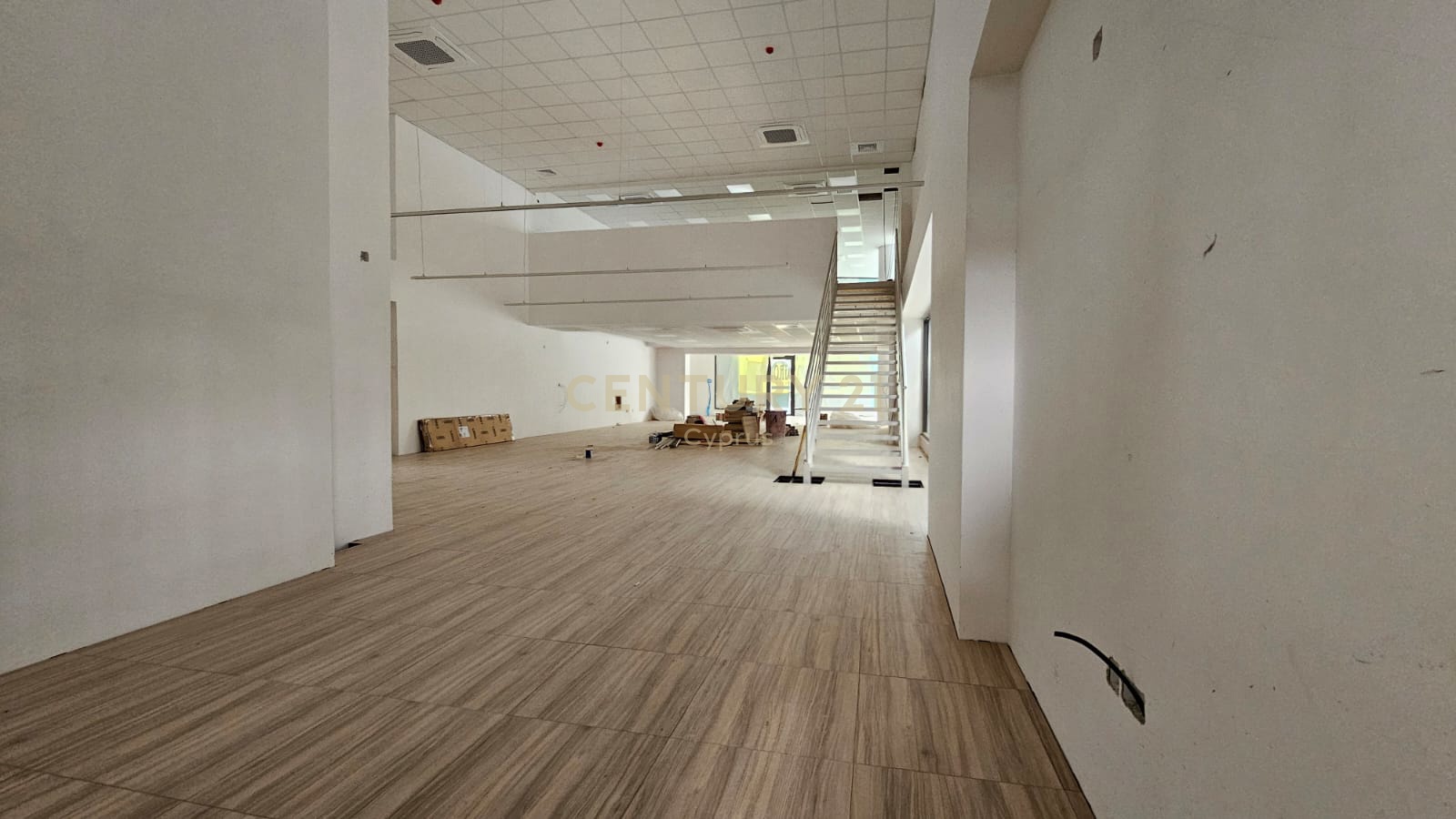 680m2 Oficina en Limassol, Chipre No. 53728
