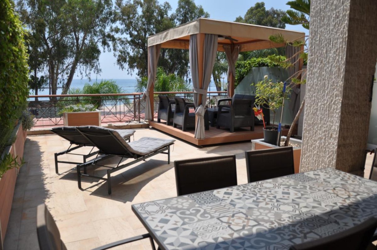 3 dormitorios Apartamento en Limassol, Chipre No. 38479