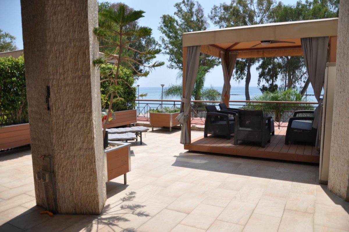 3 dormitorios Apartamento en Limassol, Chipre No. 38479