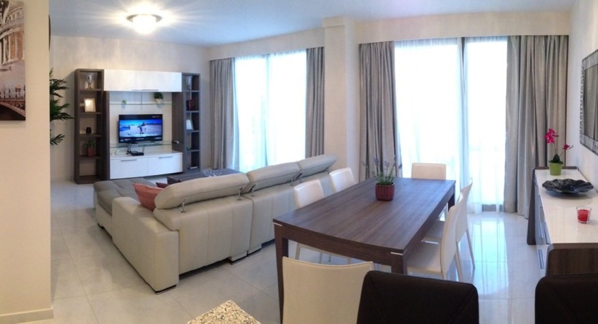 3 dormitorios Apartamento en Limassol, Chipre No. 38479