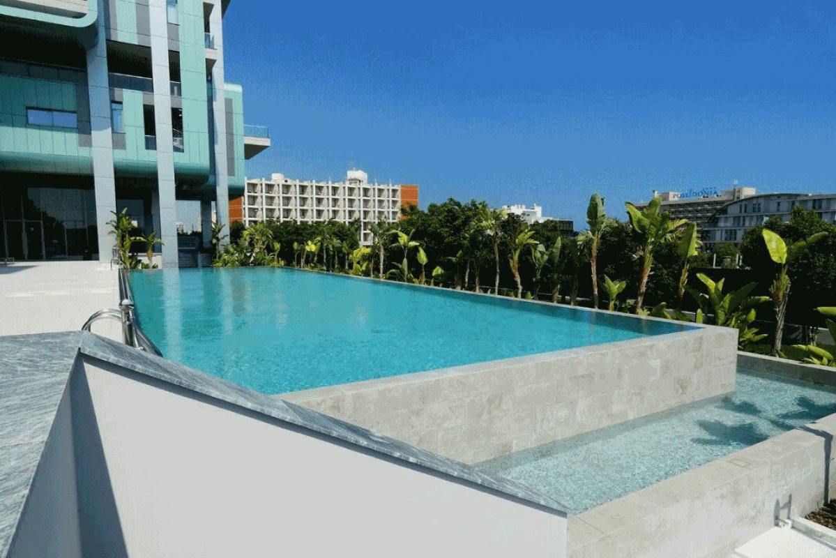 3 bedrooms Apartment in Limassol, Cyprus No. 38474