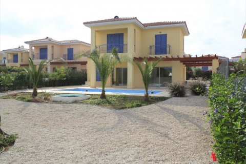 3 bedrooms Villa in Paphos, Cyprus No. 38477