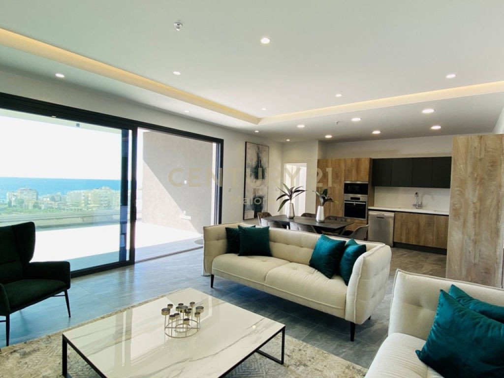 3 bedrooms Apartment in Agios Tychonas, Limassol, Cyprus No. 6685