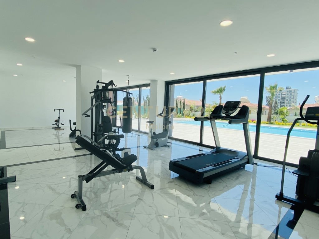 3 bedrooms Apartment in Agios Tychonas, Limassol, Cyprus No. 6685