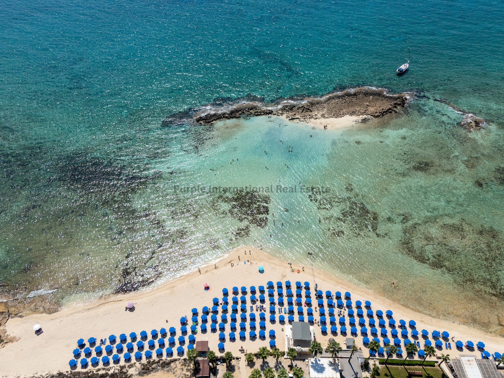 4 dormitorios Villa en Ayia Napa, Ammochostos, Chipre No. 36434