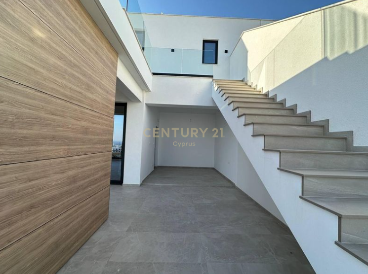 4 bedrooms Apartment in Agios Athanasios, Limassol, Cyprus No. 55661