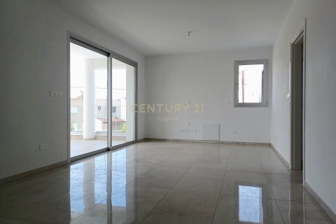 2 bedrooms Apartment in Germasogeia, Limassol, Cyprus No. 54284