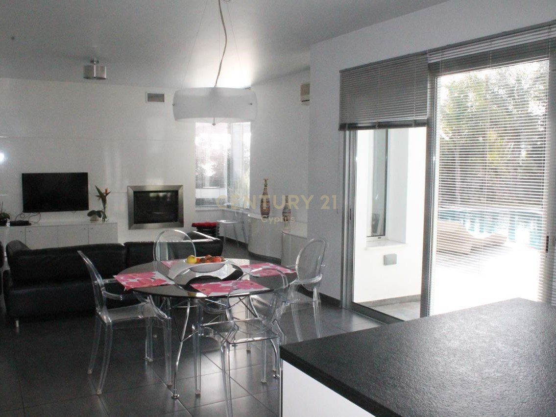 5 chambres Villa à Paphos, Chypre No. 54288