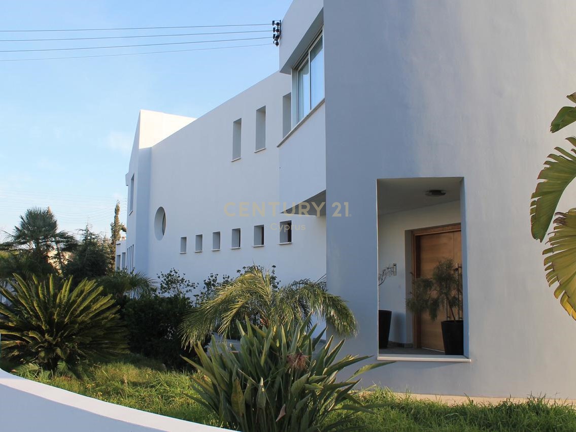 5 chambres Villa à Paphos, Chypre No. 54288