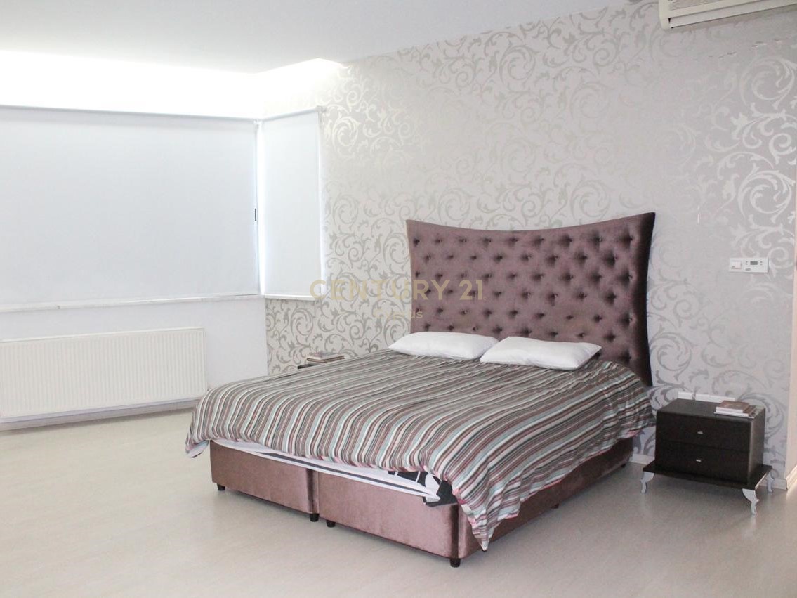 5 chambres Villa à Paphos, Chypre No. 54288