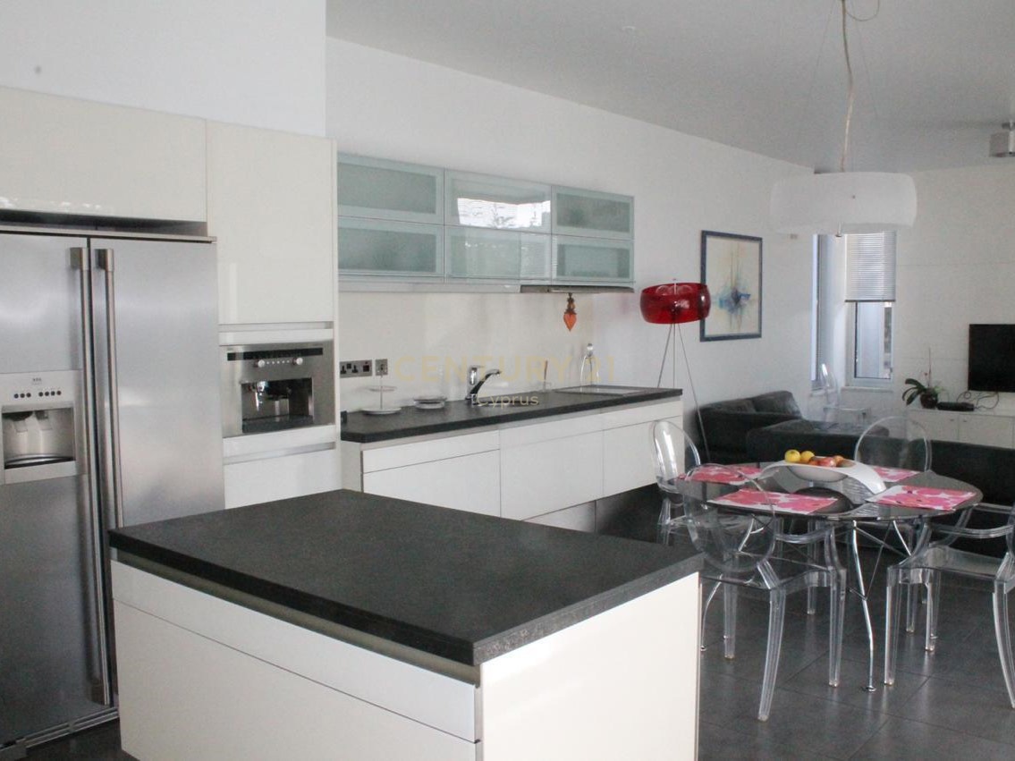 5 chambres Villa à Paphos, Chypre No. 54288