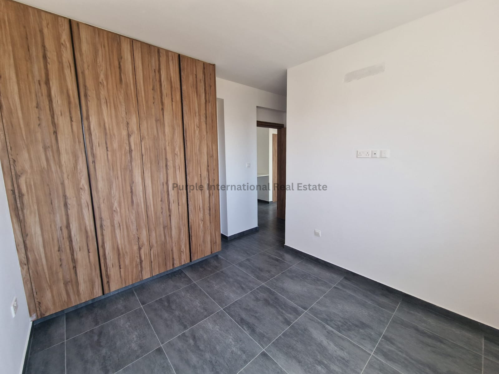 Квартира с 2 спальнями в Ларнака, Кипр № 53142