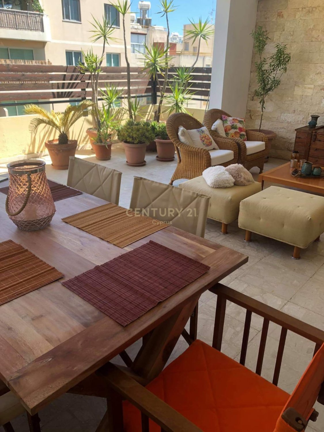 3 bedrooms Apartment in Limassol, Cyprus No. 58250