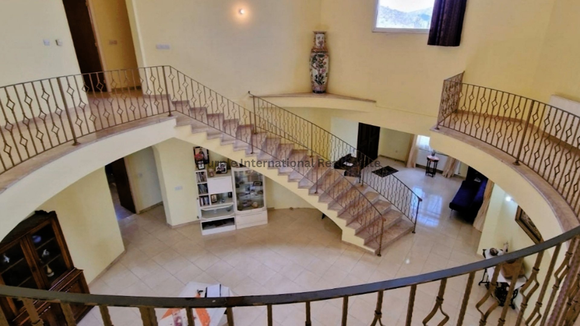 6 dormitorios Villa en Asgata, Limassol, Chipre No. 19610