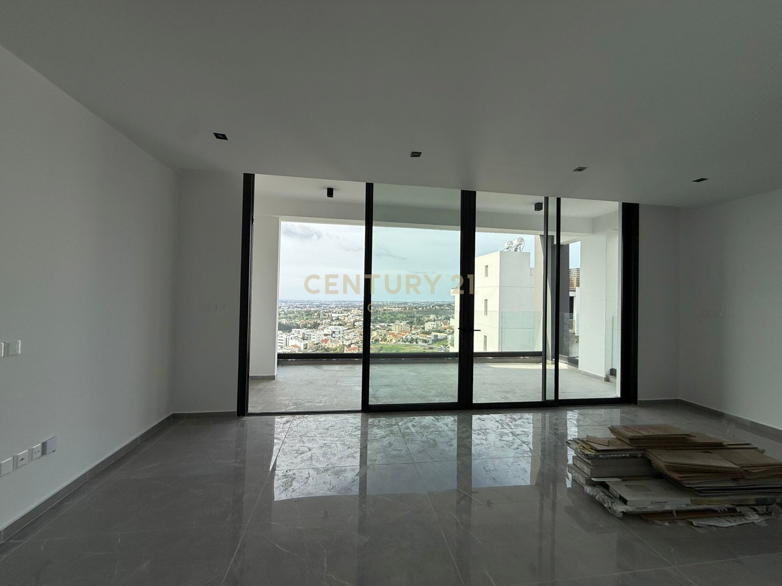2 bedrooms Apartment in Limassol, Cyprus No. 55354