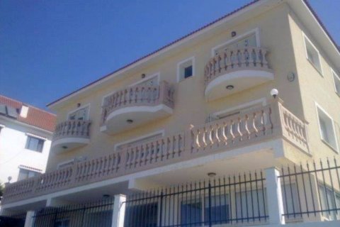 6 bedrooms Villa in Limassol, Cyprus No. 38296