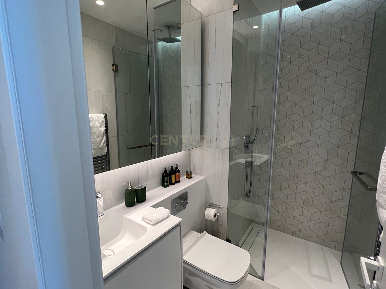 2 bedrooms Apartment in Agios Tychonas, Limassol, Cyprus No. 33022