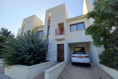 3 bedrooms Townhouse in Mouttagiaka, Limassol, Cyprus No. 6075